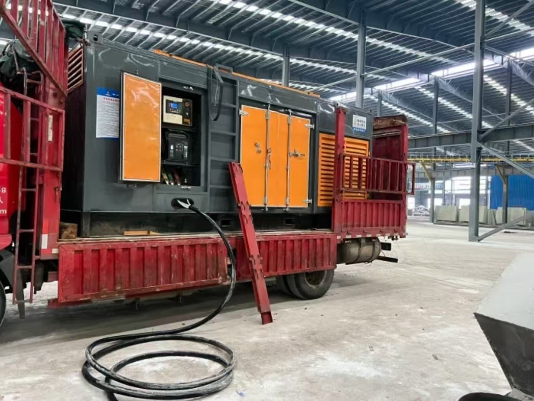東莞發(fā)電機(jī)出租，常年供應(yīng)20-5000kW柴油發(fā)電機(jī)